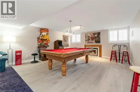 18 Stonegate Drive Hamilton ON L9G 3R7