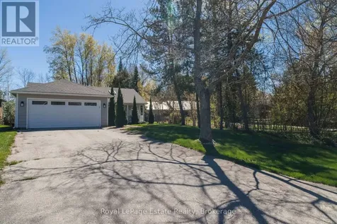 357 Tyendinaga Drive Saugeen Shores ON N0H 2L0