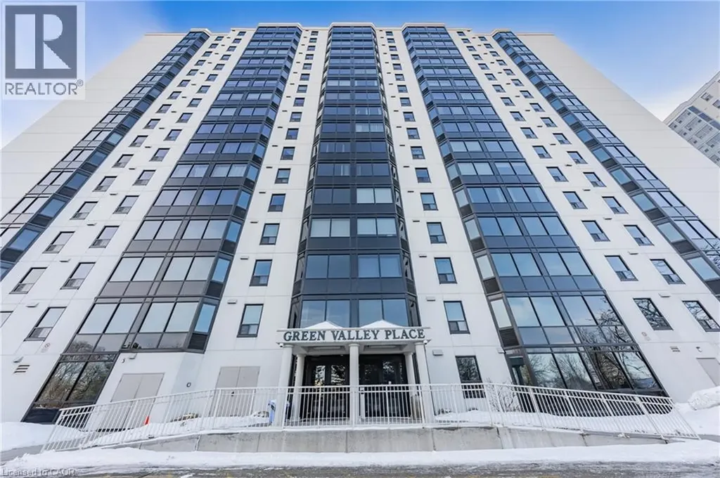 35 Green Valley Drive Kitchener ON N2P 2A5