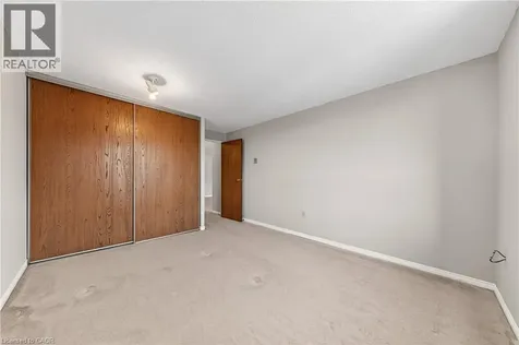 35 Green Valley Drive Kitchener ON N2P 2A5