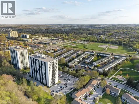35 Green Valley Drive Kitchener ON N2P 2A5