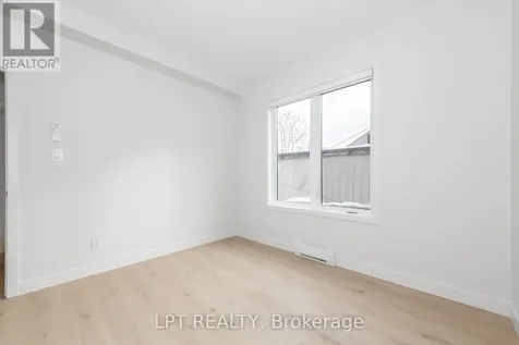 250 Shakespeare Street Ottawa ON K1L 5M6