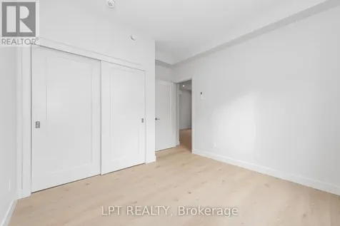 250 Shakespeare Street Ottawa ON K1L 5M6