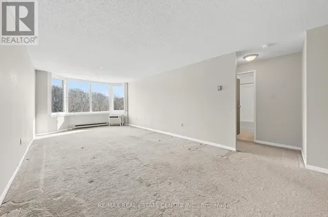 35 Green Valley Drive Kitchener ON N2P 2A5