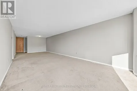 35 Green Valley Drive Kitchener ON N2P 2A5