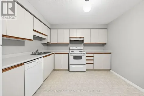 35 Green Valley Drive Kitchener ON N2P 2A5