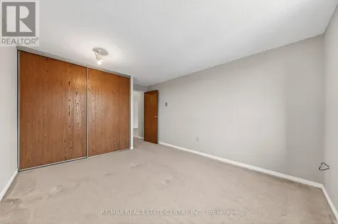35 Green Valley Drive Kitchener ON N2P 2A5