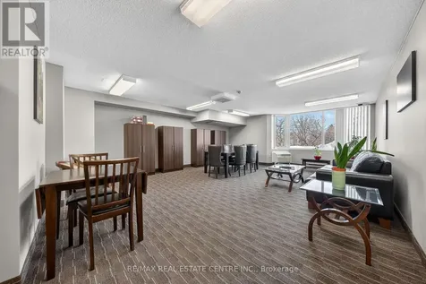 35 Green Valley Drive Kitchener ON N2P 2A5