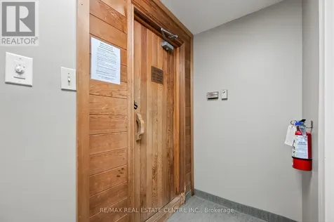 35 Green Valley Drive Kitchener ON N2P 2A5