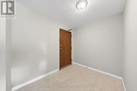 35 Green Valley Drive Kitchener ON N2P 2A5