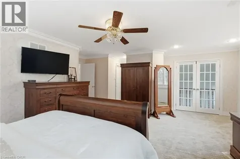 39 Winegarden Trail Dundas ON L9H 7M1