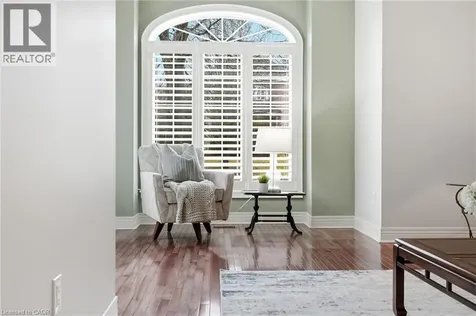 39 Winegarden Trail Dundas ON L9H 7M1