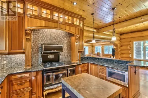 2467 Darling Road Lanark Highlands ON K0A 1P0