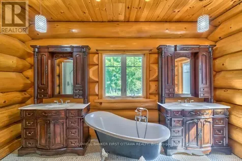 2467 Darling Road Lanark Highlands ON K0A 1P0