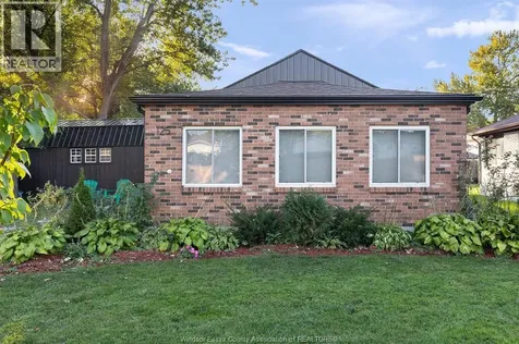 125 Crystal Lane Harrow ON N0R 1G0