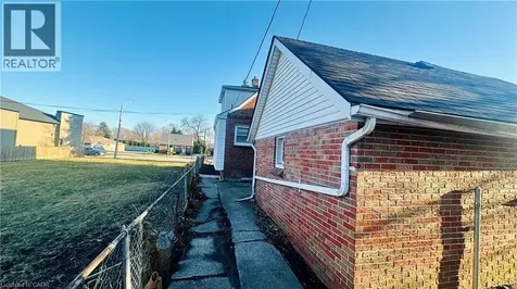 486 Matthew Brady Avenue Windsor ON N8S 3J6