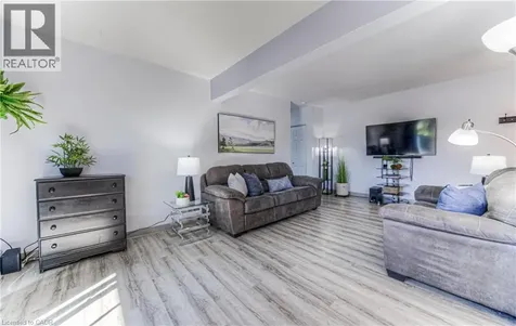 283 Fairway Road North Kitchener ON N2A 2P1