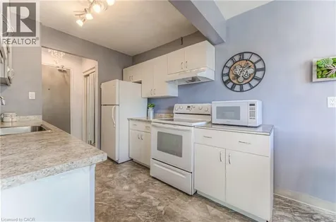 283 Fairway Road North Kitchener ON N2A 2P1