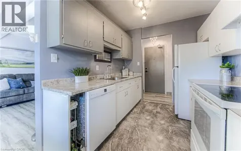 283 Fairway Road North Kitchener ON N2A 2P1