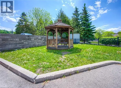 283 Fairway Road North Kitchener ON N2A 2P1