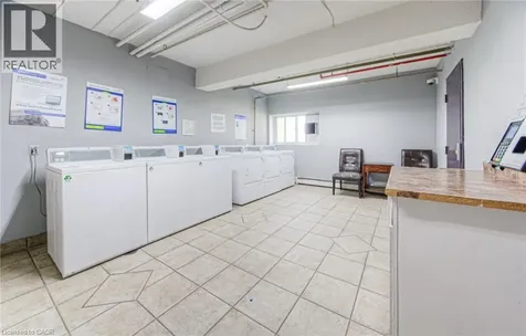 283 Fairway Road North Kitchener ON N2A 2P1