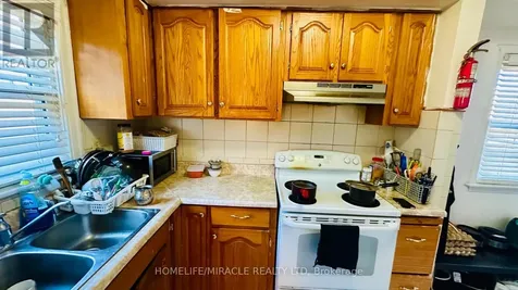 486 Matthew Brady Avenue Windsor ON N8S 3J6