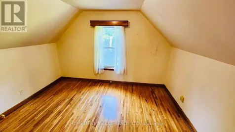 486 Matthew Brady Avenue Windsor ON N8S 3J6