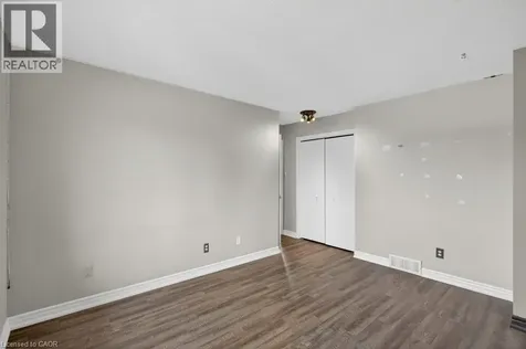1548 Richmond Street London ON N6G 4W7