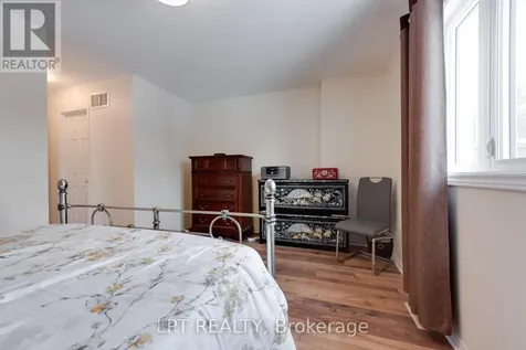 1 Bay Court Wasaga Beach ON L9Z 1P7