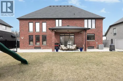 6036 Silver Maple Road Lasalle ON N9H 0L6