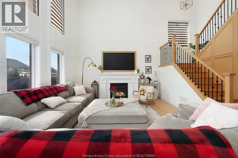 6036 Silver Maple Road Lasalle ON N9H 0L6