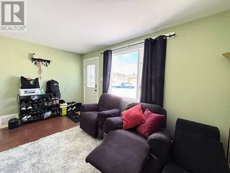 16 Wenonah Drive Manitouwadge ON P0T 2C0