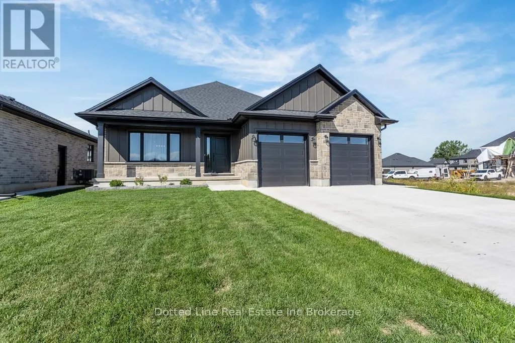 18 Walnut Drive Tillsonburg ON N4G 5S2
