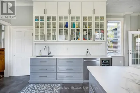 247 St Vincent Street Meaford ON N4L 1C1