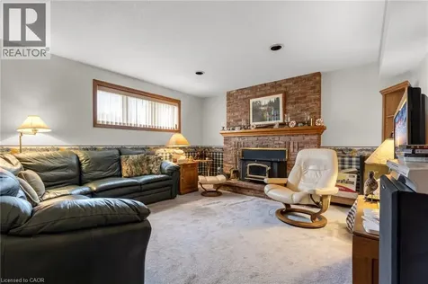 9 Valley Road St. Catharines ON L2S 1Y7