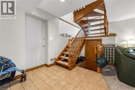 9 Valley Road St. Catharines ON L2S 1Y7