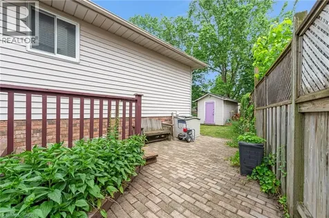 9 Valley Road St. Catharines ON L2S 1Y7