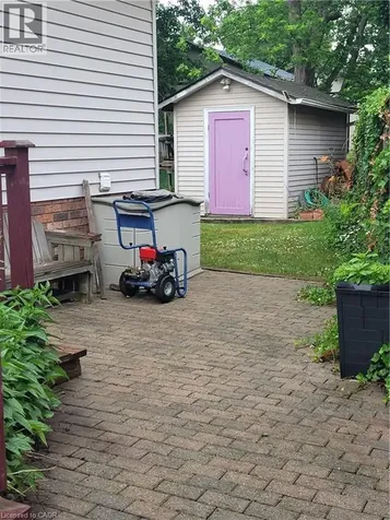 9 Valley Road St. Catharines ON L2S 1Y7
