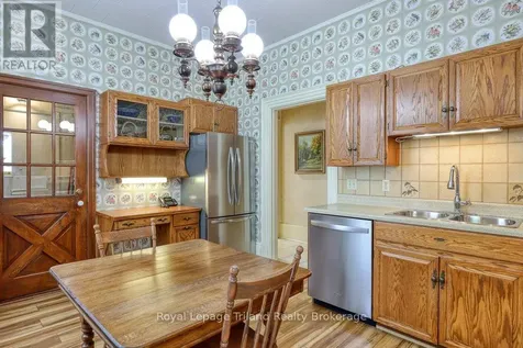 94 Rolph Street Tillsonburg ON N4G 3Y4