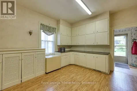 94 Rolph Street Tillsonburg ON N4G 3Y4