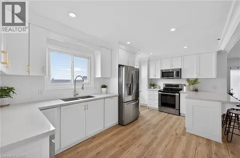 8 East 23rd Street Hamilton ON L8V 2W6