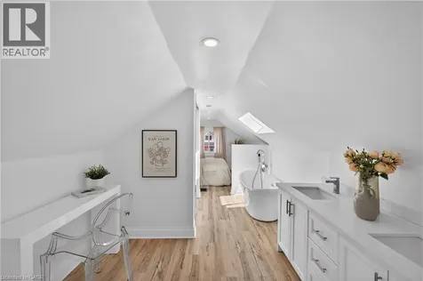 8 East 23rd Street Hamilton ON L8V 2W6
