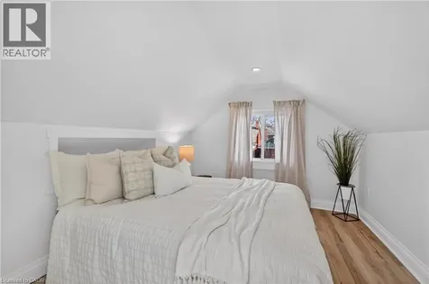 8 East 23rd Street Hamilton ON L8V 2W6