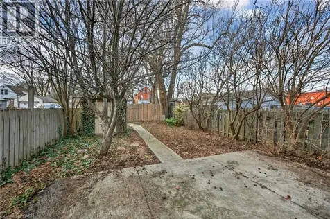 8 East 23rd Street Hamilton ON L8V 2W6