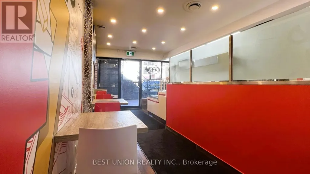 258 King Street North Street North Waterloo ON N2J 2Y9