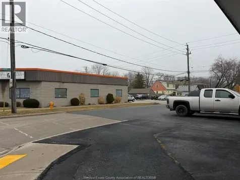1501 Tecumseh Road West Windsor ON N9B 1T9