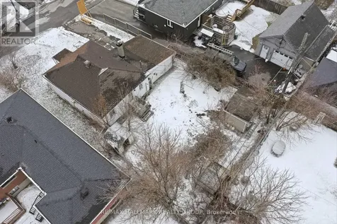 479 Newman Avenue Ottawa ON K1K 1N8
