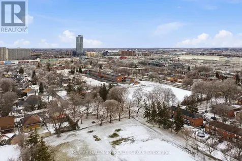 479 Newman Avenue Ottawa ON K1K 1N8