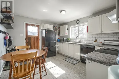 963 Canal Road Bradford West Gwillimbury ON L3Z 2A6