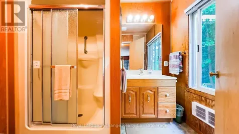 40 Vozka Drive Huron-kinloss ON N2Z 0B3